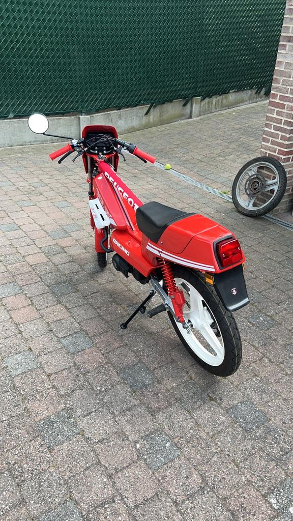 Recherche Peugeot 103 spx/rcx pour pièces ou panne, Enlèvement ou Envoi, Utilisé
