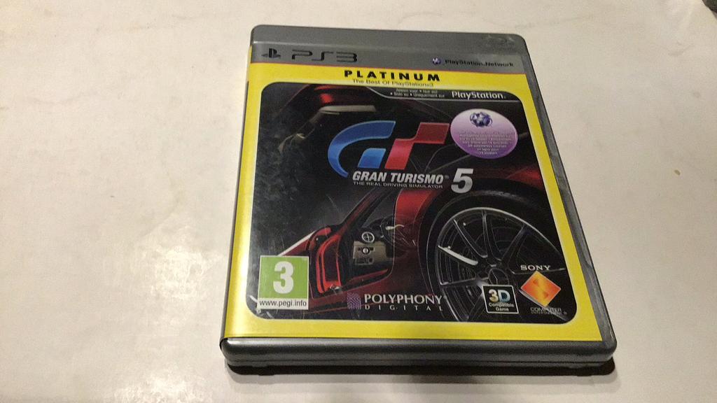 Gran Turismo 5 joueurs et 3 (p1), Online, Enlèvement ou Envoi, 2 joueurs, Comme neuf