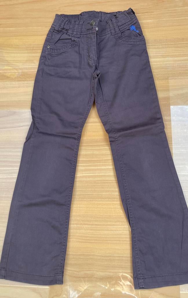 Nieuwe broek Amika 128, Broek, C&A, Meisje, Nieuw