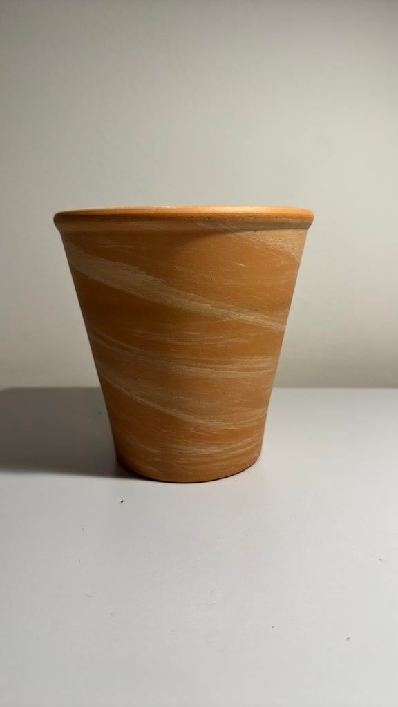 Terracotta bloempot, Ophalen, Terracotta