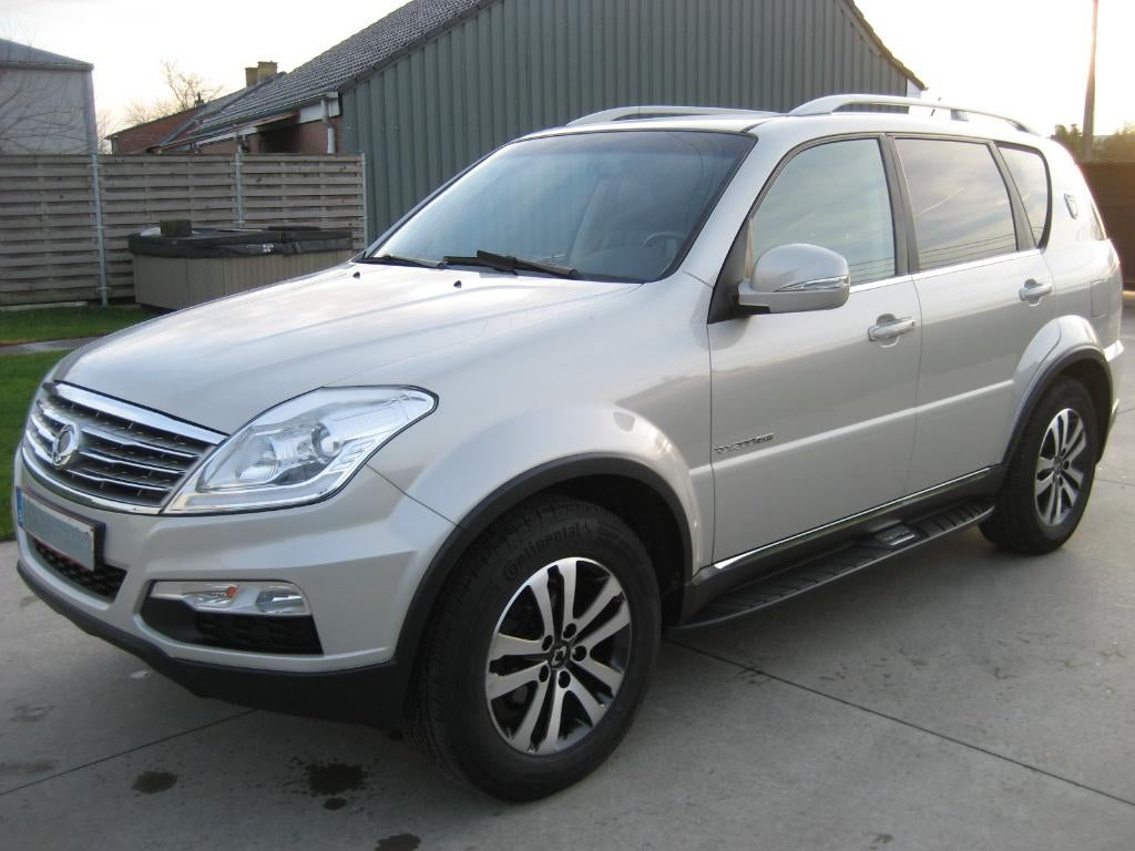 Mooie SsangYong Rexton LICHTE VRACHT, Auto's, SsangYong, 114 kW, Zwart, Leder, Particulier