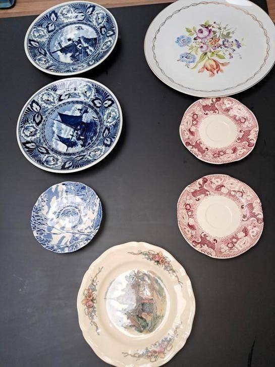 Lot 7 Assiettes Anciennes et Vintage : Sarreguemines Obernai, Antiquités & Art, Enlèvement ou Envoi