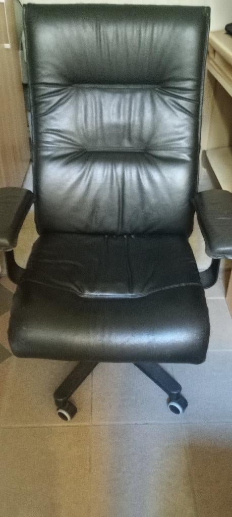 Fauteuil bureau tout cuir, Comme neuf, Enlèvement, Chaise de bureau, Ergonomique