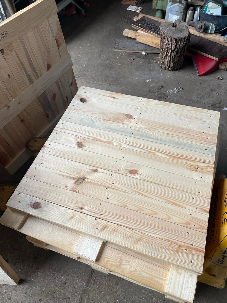 Houten vlonders tegels uit hout 80x80 en 17mm plankdikte, Ophalen, Zo goed als nieuw, Hout