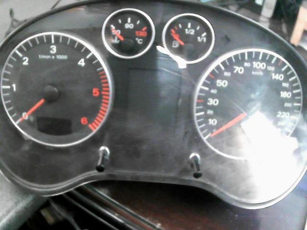 Bloc Compteurs Vitesse Audi A3 8P 8P0920900D 110080222012 (2, Autos : Pièces & Accessoires, Enlèvement ou Envoi, Utilisé, Audi