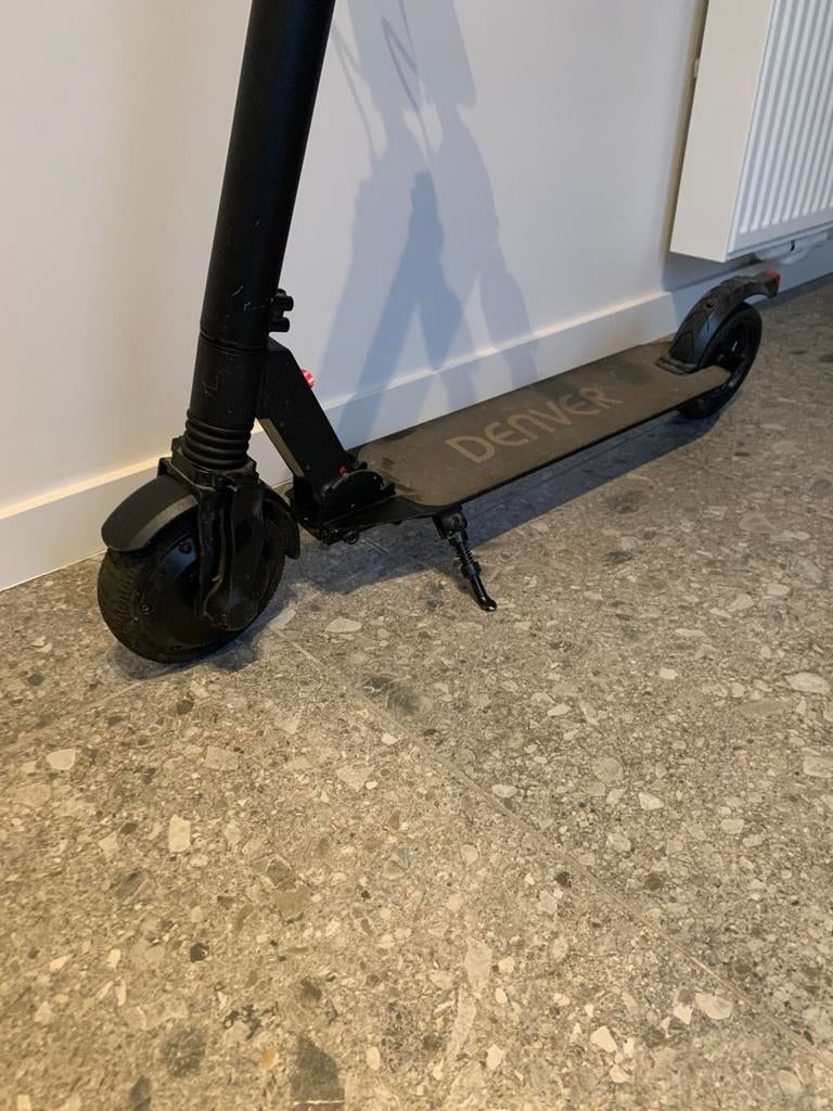 Elektrische step, Fietsen en Brommers, Steps, Ophalen, Zo goed als nieuw, Elektrische step (E-scooter)