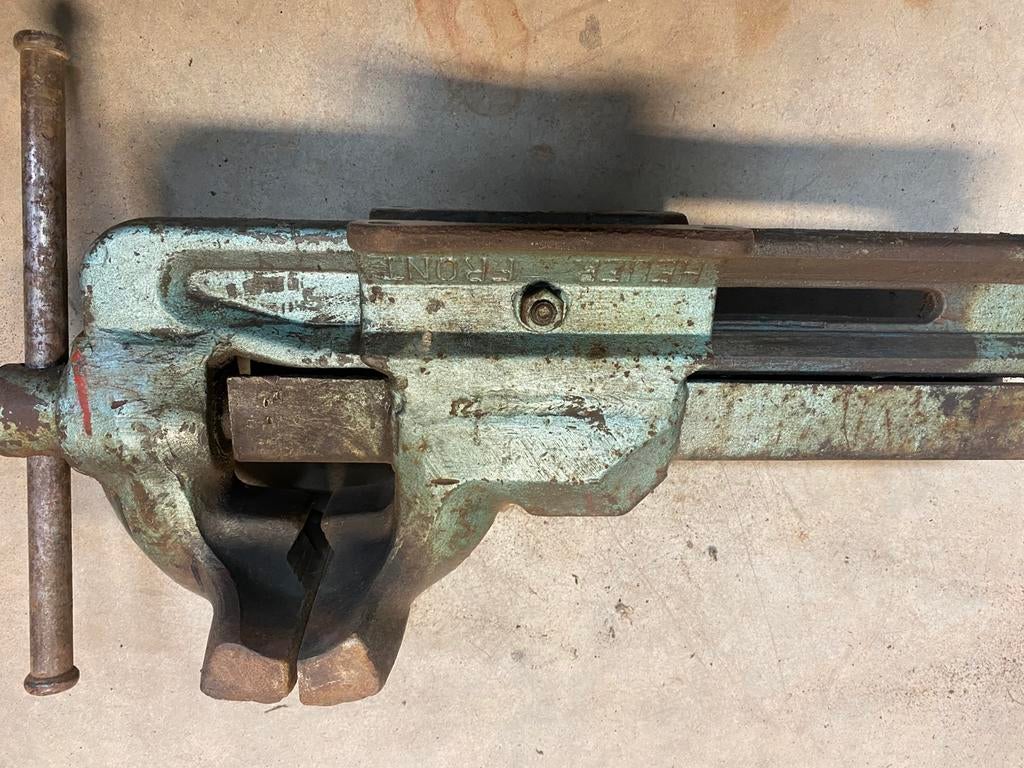 Étau avant Heiler, Enlèvement, Utilisé, Étau