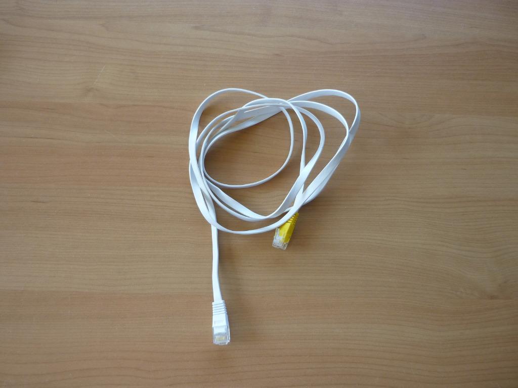 RJ45 8P8C UTP flat kabel cat.5 internetkabel ethernet kabel, Computers en Software, Pc- en Netwerkkabels, Ophalen of Verzenden