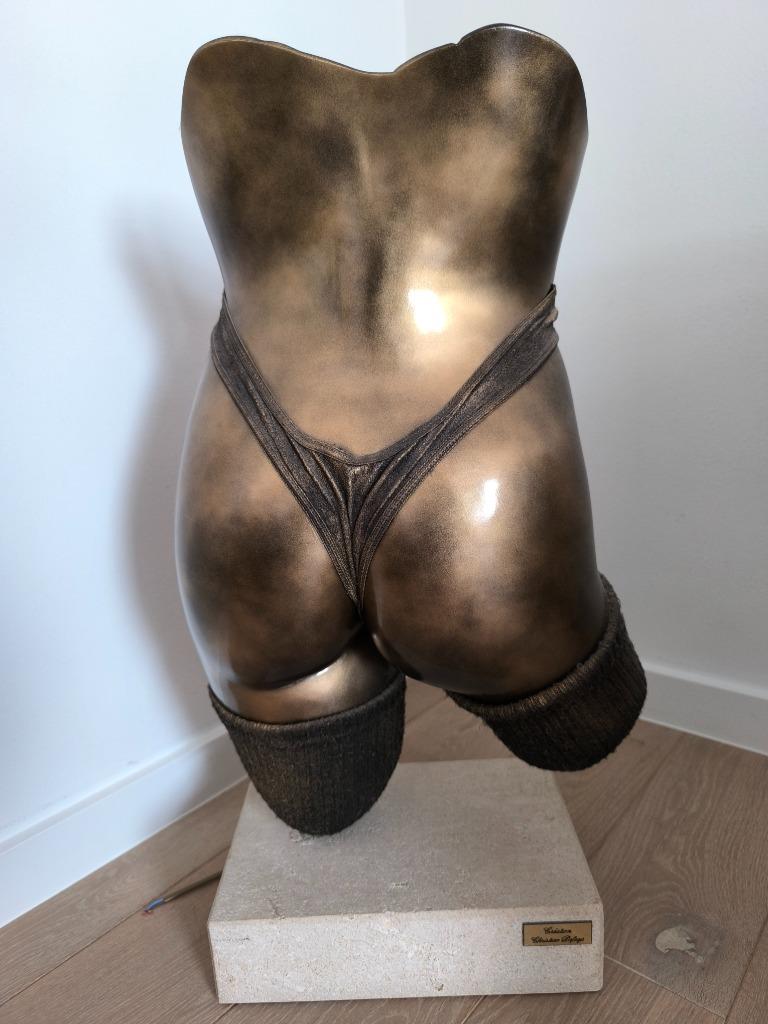 Sensueel beeld Christian Defays 65€., Enlèvement