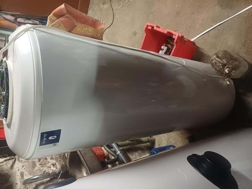 van marcke 200l, Bricolage & Construction, Chauffe-eau, Moins de 3 ans, Comme neuf, Enlèvement