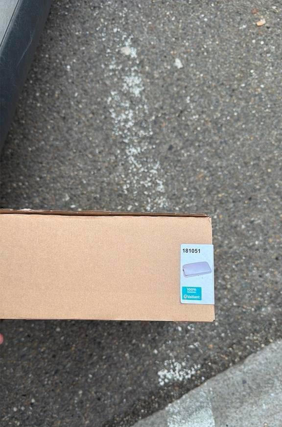 Vaillant expansievat ,vase d’expansion,181051 nouveau, Bricolage & Construction, Chauffe-eau & Boilers, Enlèvement ou Envoi, Comme neuf