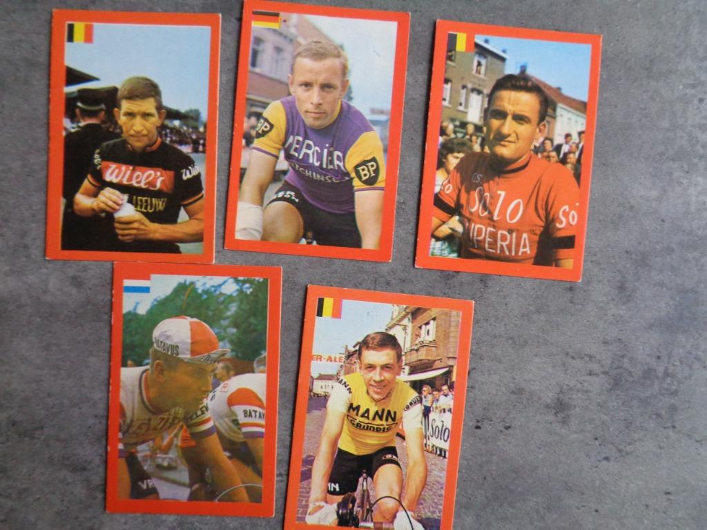 WIELRENNERS MAPLE LEAF GUM REEKS  5X WIELRENNEN rode rand, Ophalen of Verzenden, Zo goed als nieuw