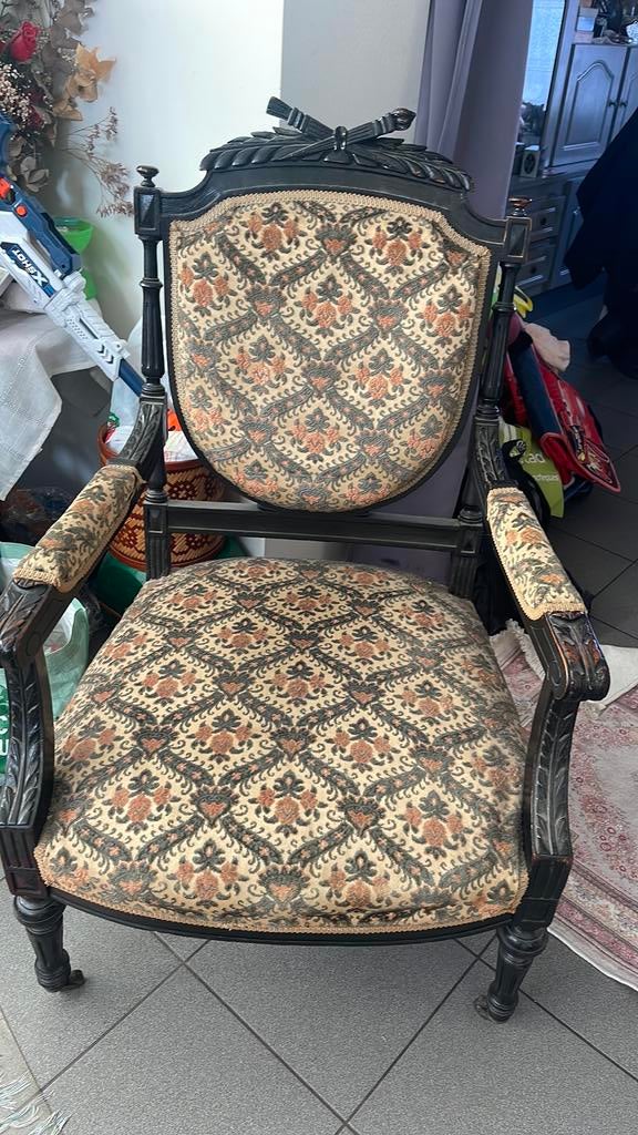 Napoléon III chaise, Ophalen