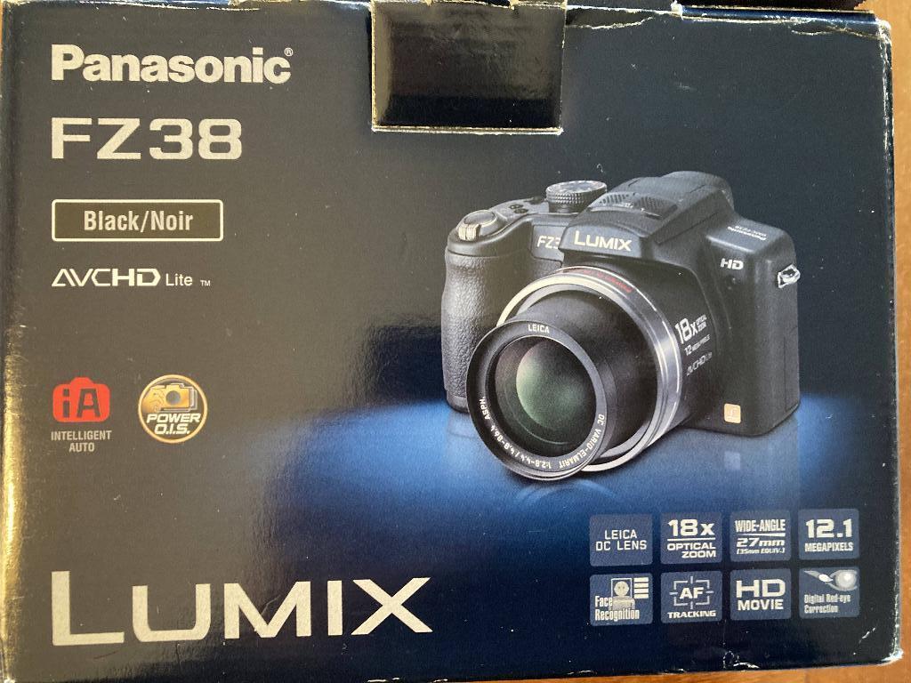 LUMIX FZ38-camera in perfecte staat, Ophalen, 12 Megapixel, Compact, Zo goed als nieuw