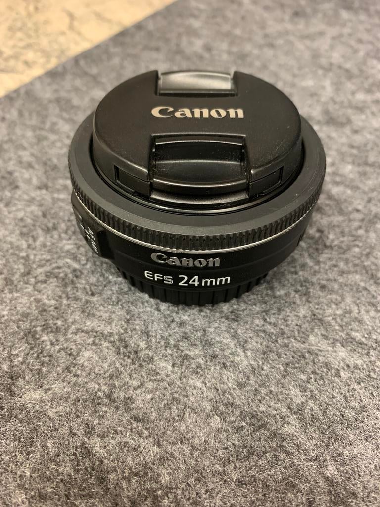 Canon EF-S 24mm F2.8, Ophalen of Verzenden, Zo goed als nieuw