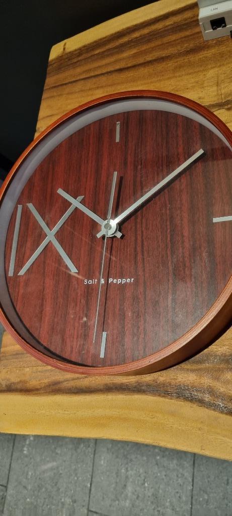 Wandklok Salt & Pepper, S&P Living., Enlèvement, Comme neuf, Analogique, Horloge murale
