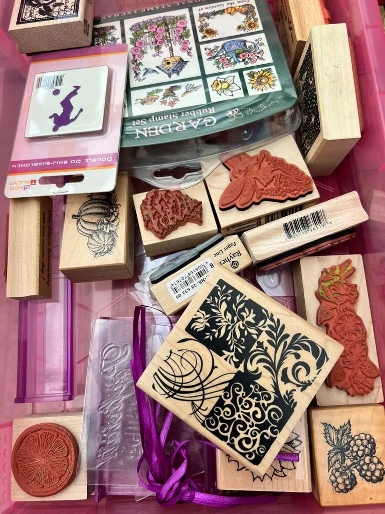 Stempels/ponsen/embossing/ lichtbak/ papiersnijder enz…., Enlèvement, Comme neuf