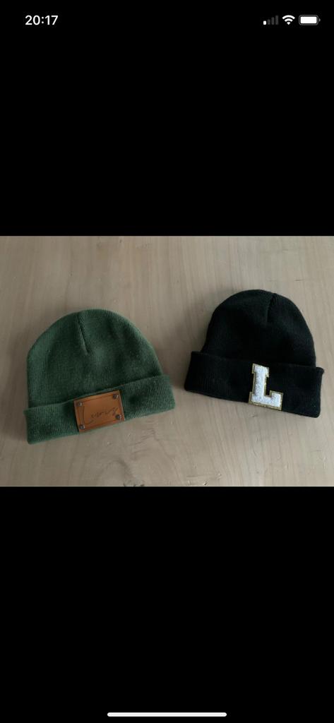 2 chapeaux pour enfants, Enfants & Bébés, Vêtements enfant | Bonnets, Écharpes & Gants, Utilisé, Bonnet, Garçon, Enlèvement ou Envoi