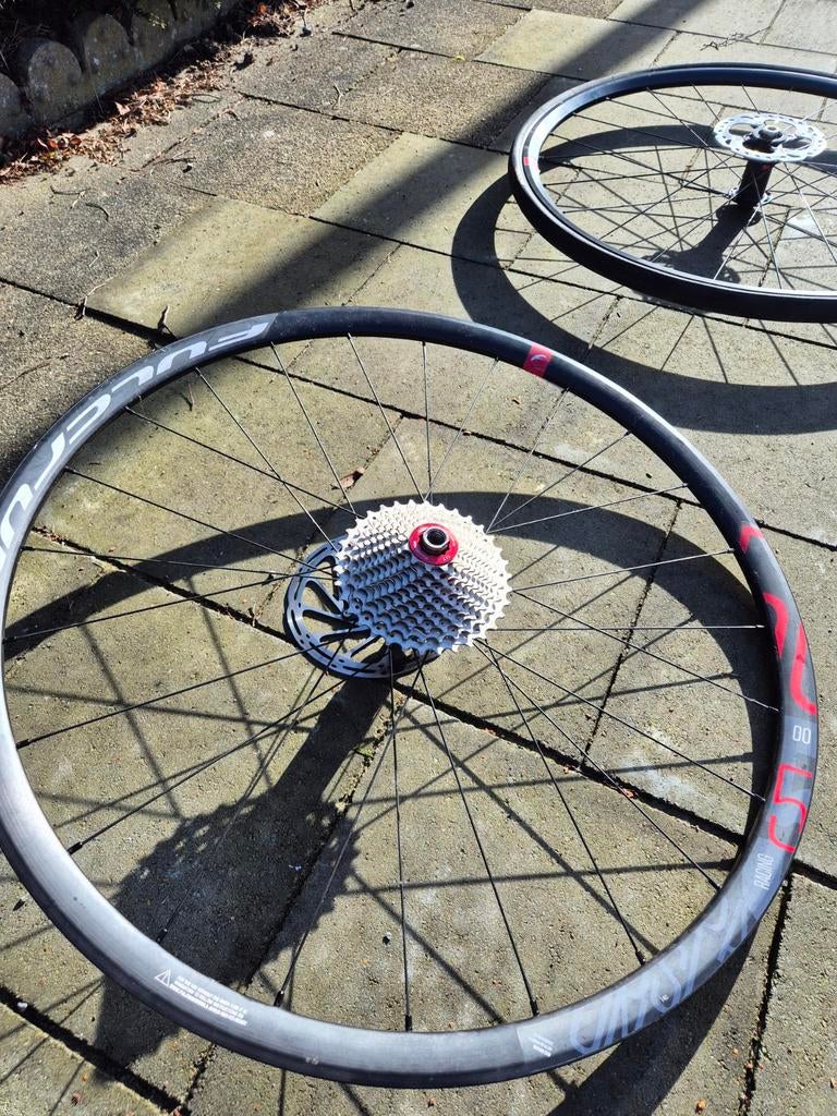 Divers: onderdelen, wielen, cassettes, schijven, Fietsen en Brommers, Fietsonderdelen, Ophalen of Verzenden