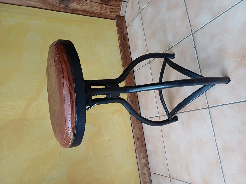 leuke draaistoel, Enlèvement, Comme neuf