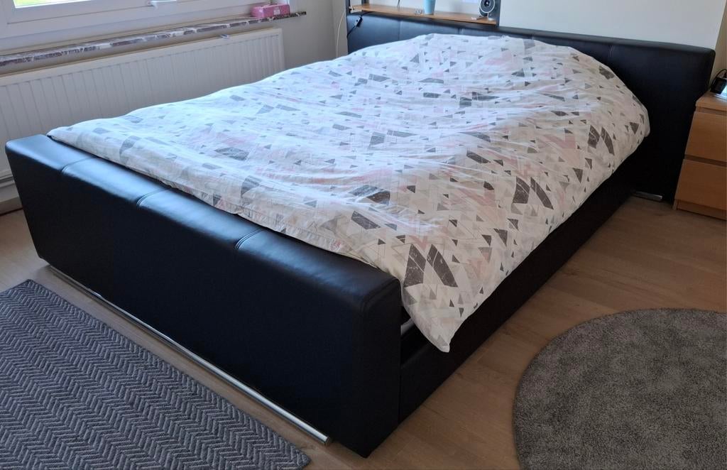 Bed 160cm, Enlèvement, Réglable