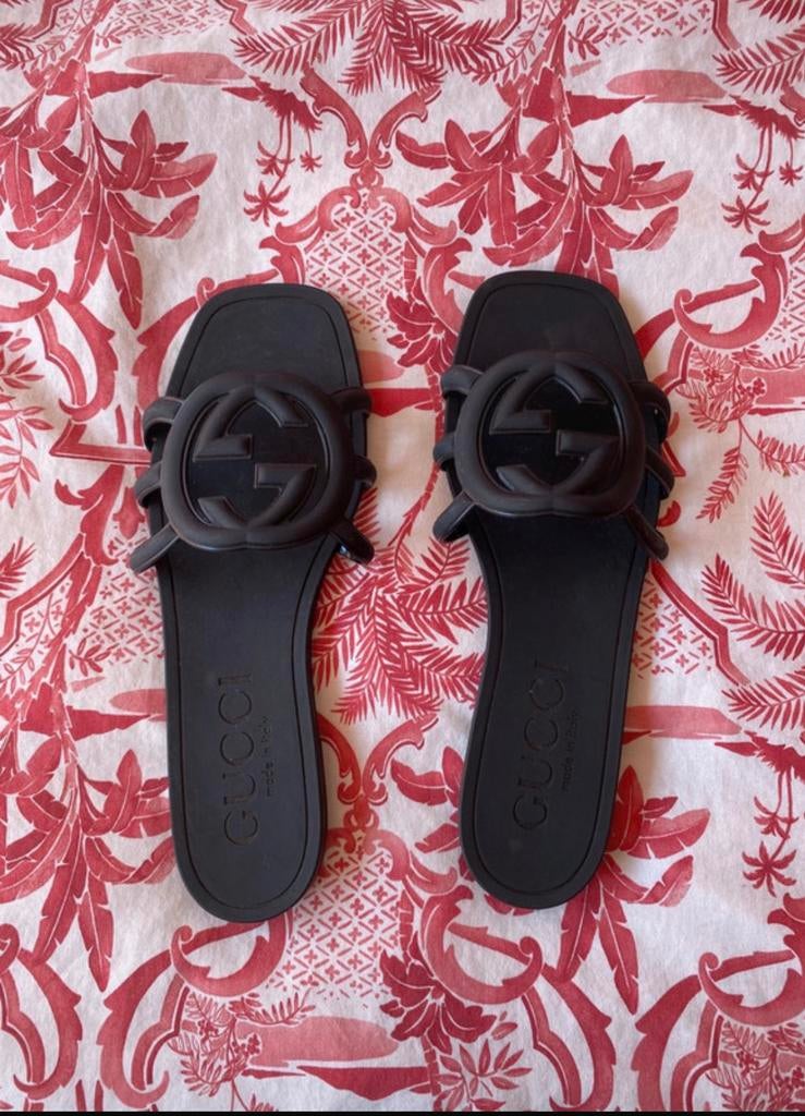 Nieuw zwarte slippers gucci maat 38, Kleding | Dames, Schoenen, Verzenden, Nieuw
