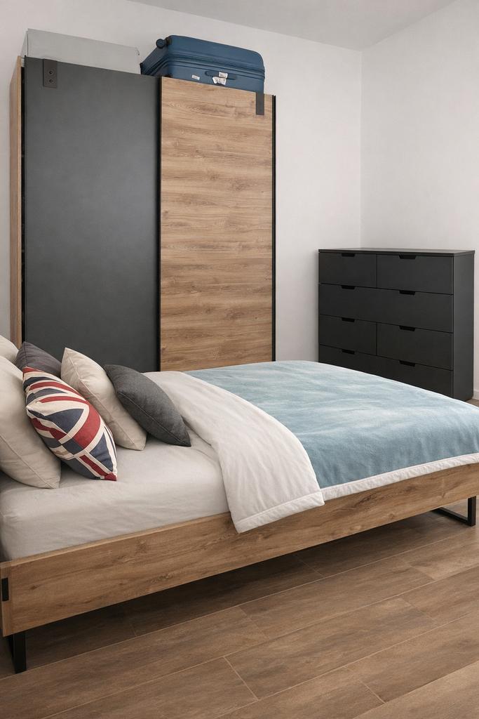 Slaapkamerset - Bed 160/200 - kledingkast - dressoir, Huis en Inrichting, Slaapkamer | Complete slaapkamers, Ophalen, Zo goed als nieuw