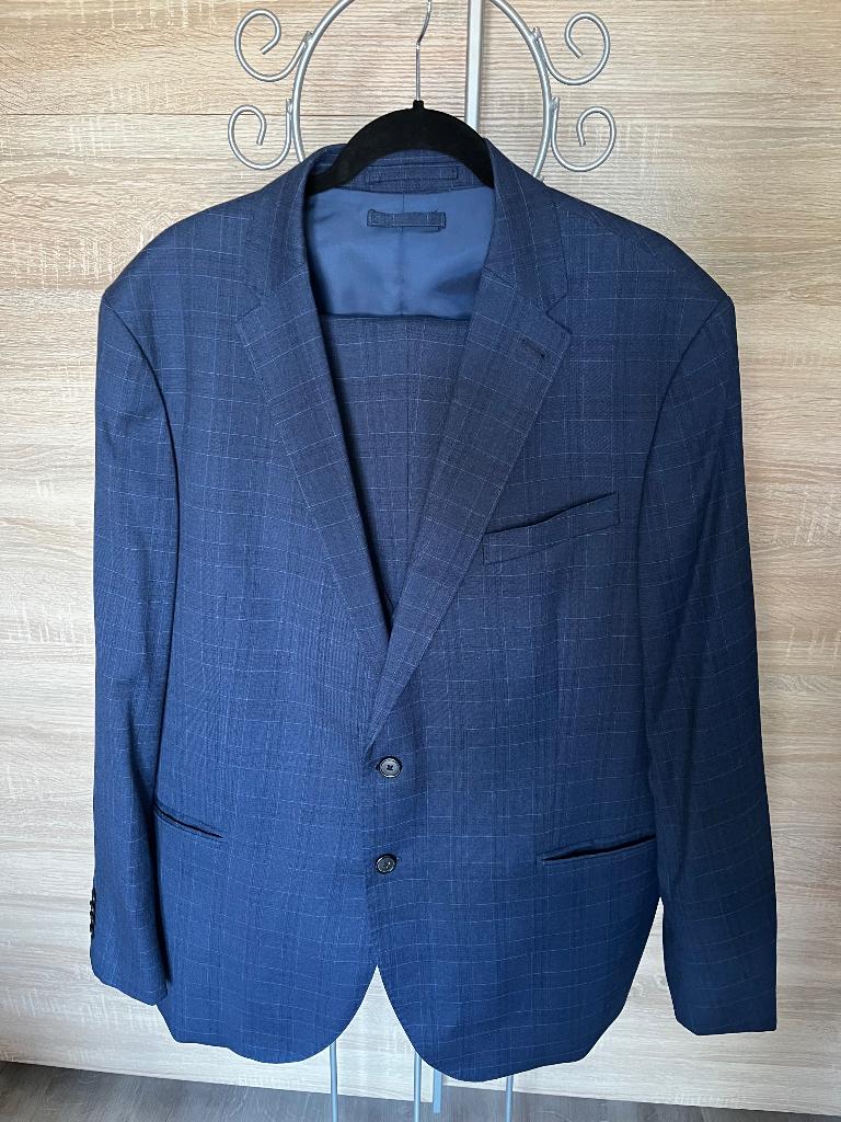 3 delig kostuum. 56-58, Kleding | Heren, Kostuums en vesten, Zo goed als nieuw, Maat 56/58 (XL), Ophalen of Verzenden