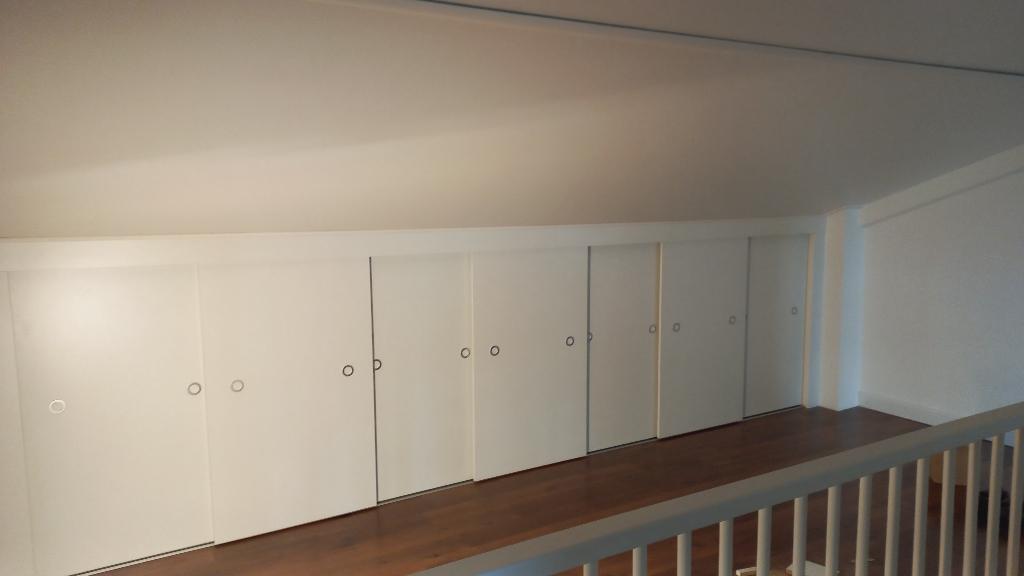 Kastenwand knieschot kast schuine wand schuifdeuren op maat., Ophalen of Verzenden, Schuifdeur, Nieuw, Hout