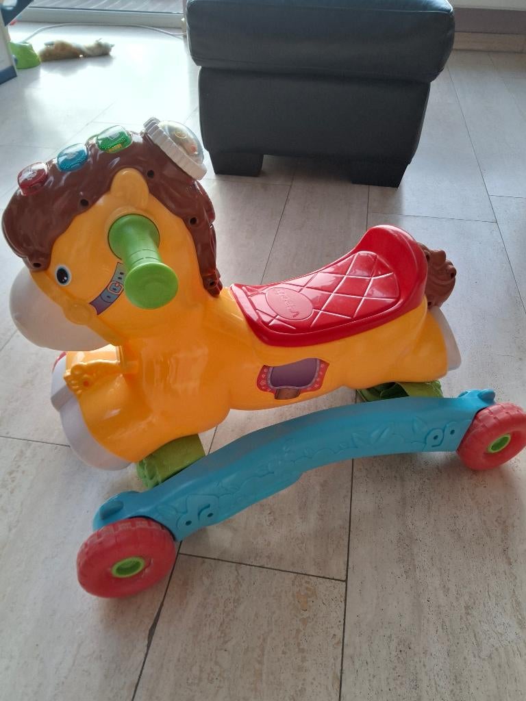 V tech schommelpaard en loopauto, Ophalen, Gebruikt