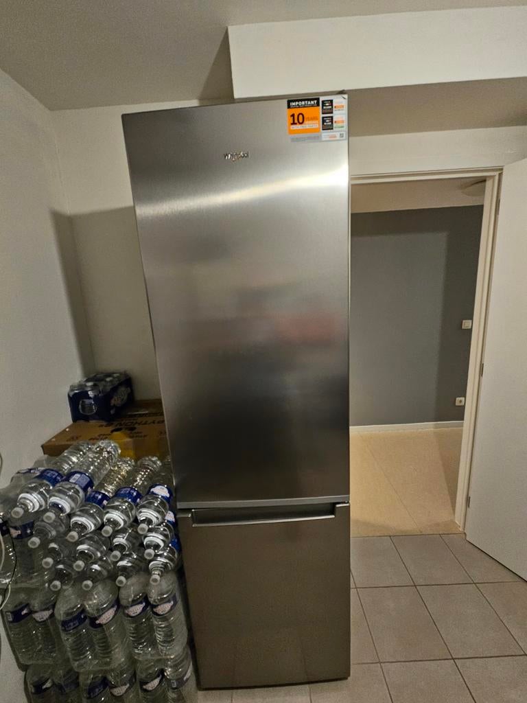 Whirlpool koelkast, Enlèvement