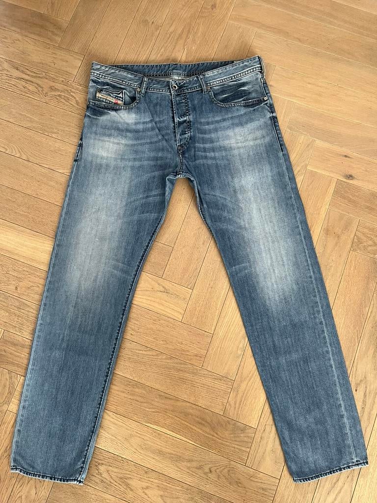 Diesel BUSTER broek jeans W38 L32 Regular Z.G.A.N, Kleding | Heren, Ophalen of Verzenden, Zo goed als nieuw, Blauw, Overige jeansmaten