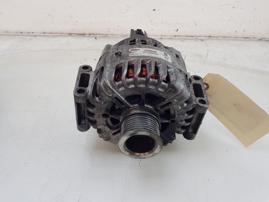 ALTERNATEUR ML III (166) (|A0009063522|A0009067400|), Utilisé, Mercedes-Benz