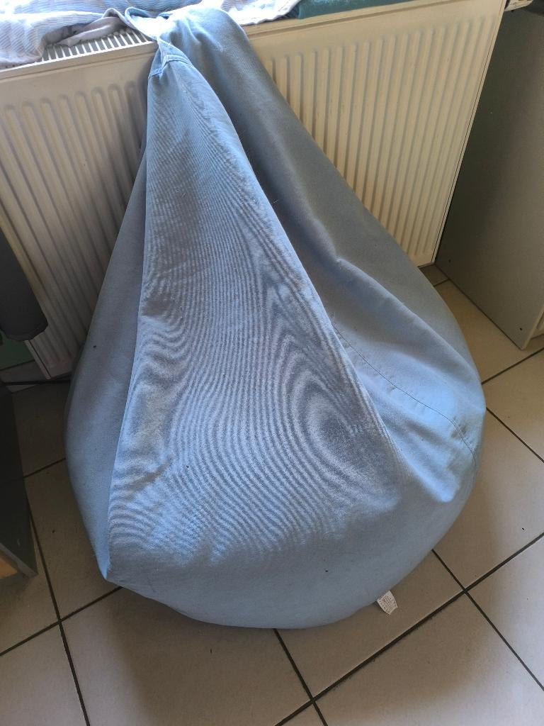 Pouf bleu ciel, Maison & Meubles, Enlèvement, Utilisé, Bleu, Pouf