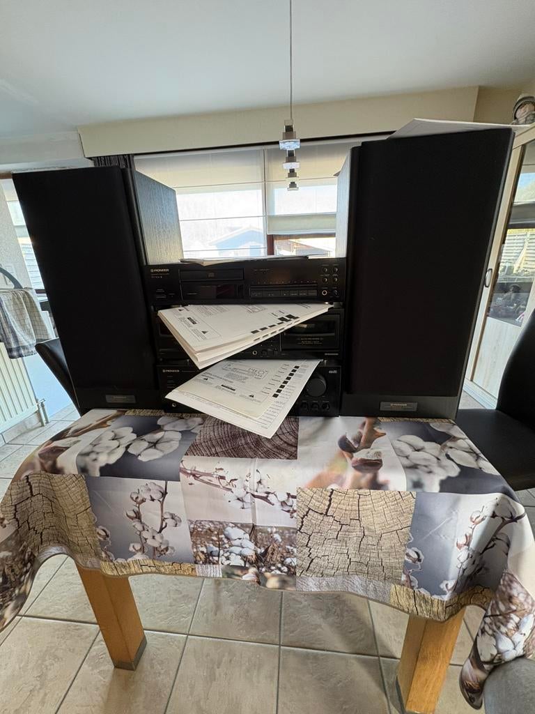 Radio installatie, Audio, Tv en Foto, Radio's, Ophalen, Zo goed als nieuw, Radio, Met cd-speler