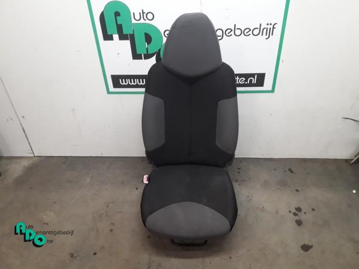 Siège gauche d'un Citroen C1 (C1 08-), Autos : Pièces & Accessoires, Habitacle & Garnissage, Citroën, Utilisé, 3 mois de garantie