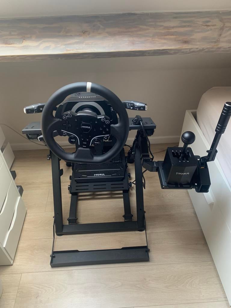 Complete Moza R5 Sim Racing Setup, Ophalen