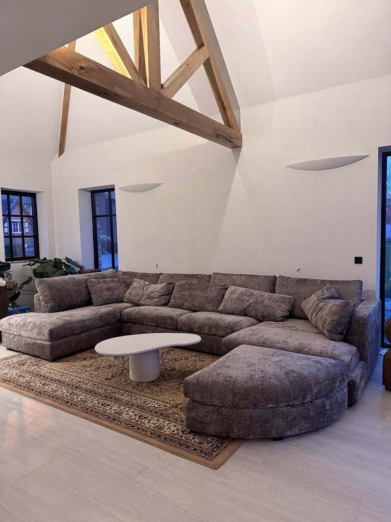 Splinternieuwe grote zetel in taupe, Ophalen, Nieuw