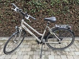 Damesfiets Batavus, Fietsen en Brommers, Ophalen, Gebruikt, Batavus, Versnellingen