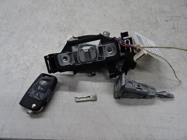 NEIMAN / COMMUTATEUR D ALLUMAGE Golf VII Variant (AUVV), Autos : Pièces & Accessoires, Autres pièces automobiles, Volkswagen, Utilisé