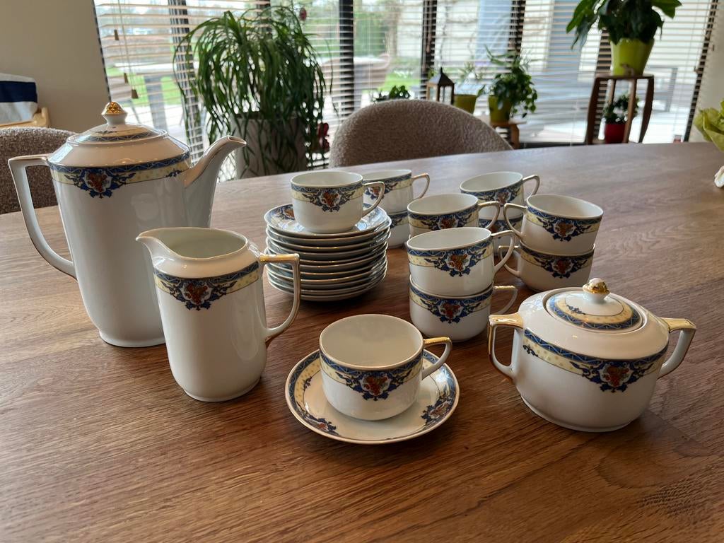 Victoria China uit Czechoslovakia,, Ophalen