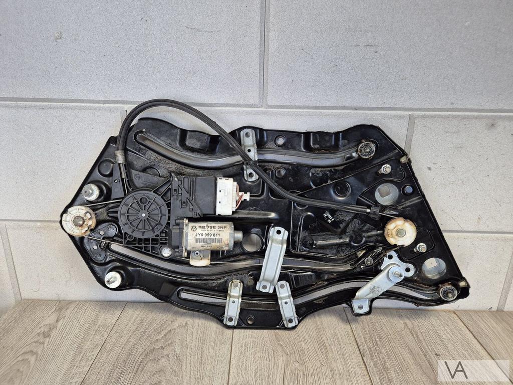 VW New Beetle cabriolet 2002-2010 raammechaniek links achter, Autos : Pièces & Accessoires, Vitres & Accessoires, Volkswagen, Utilisé