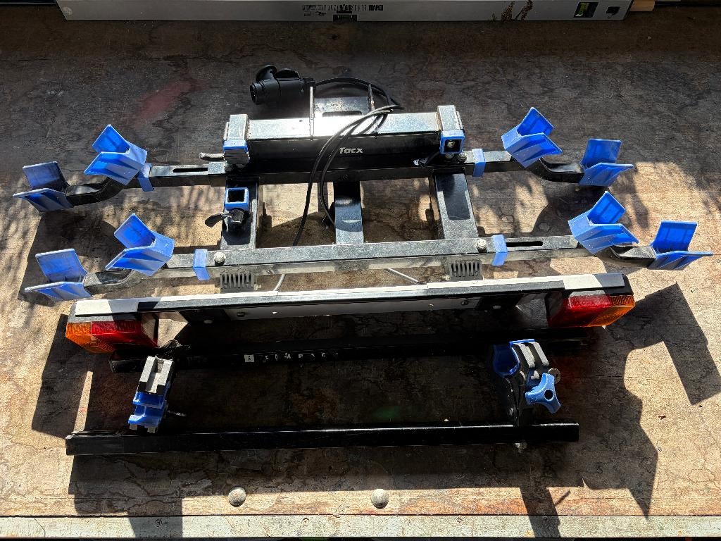 Fietsendrager Tacx auto, Auto diversen, Fietsendragers, Ophalen, 2 fietsen, Gebruikt, Trekhaakdrager