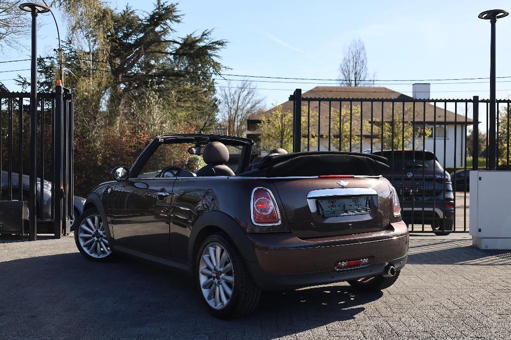 Mini Cooper 1.6D Cabrio | NAVI | CRUISE | LEDER | PARKSENS., Auto's, Mini, 82 kW, 4 cilinders, Leder, Te koop