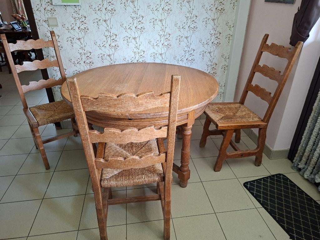 table de cuisine et 4 chaises, Enlèvement, Utilisé