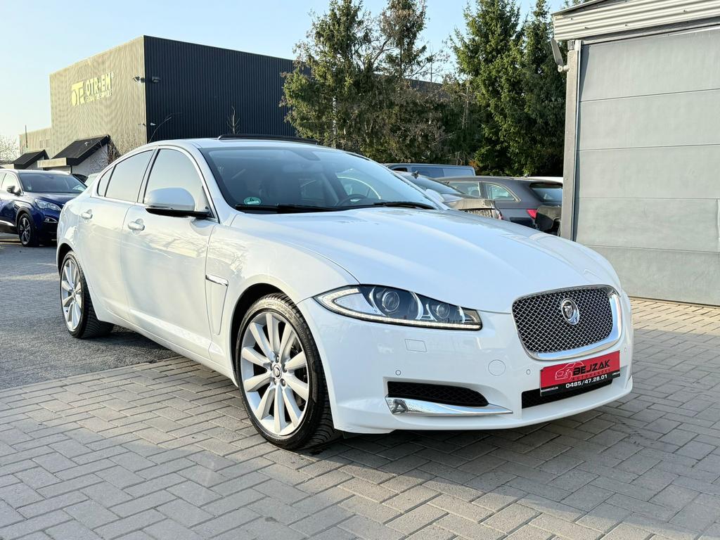Jaguar XF Luxury 2.2d Face-Lift 1j garantie Nieuwstaat, Autos, Jaguar, Achat, Entreprise, XF, Diesel