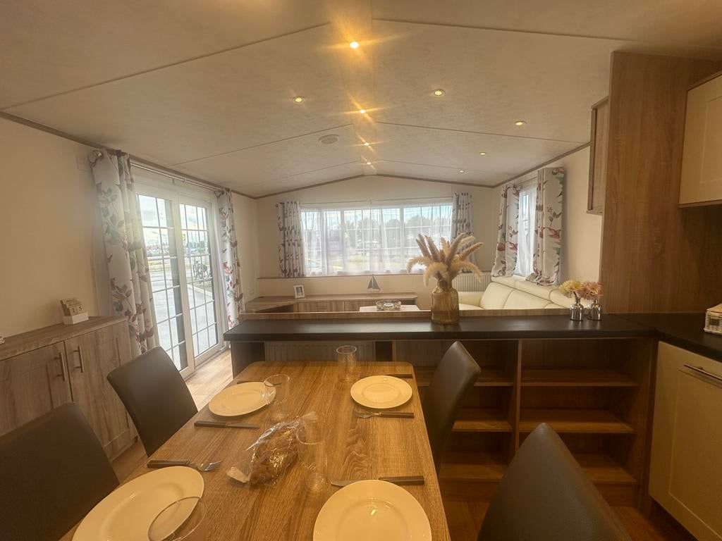 STOCK LUXE ECLIPSE 1100x400/2 HOME COMFORT