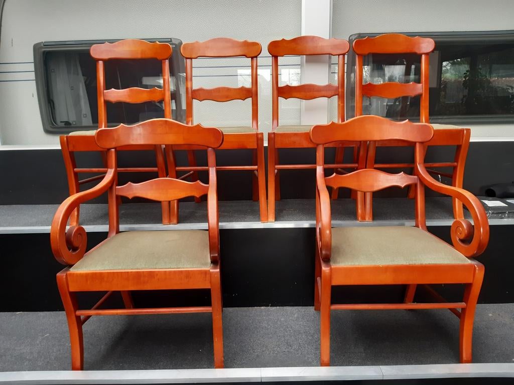 Kerselaar houten stoelen, Huis en Inrichting, Ophalen