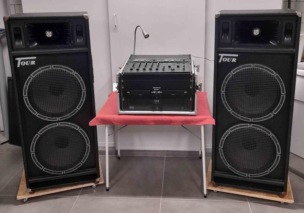 Discobar in pracht staat 1000 watt alles apart te koop, Ophalen, Zo goed als nieuw, Dj-set