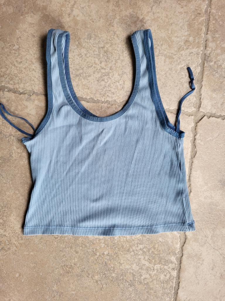 GRATIS : Merk Stradivarius: blauw topje mt 176, Kinderen en Baby's, Ophalen of Verzenden, Gebruikt, Meisje, Shirt of Longsleeve